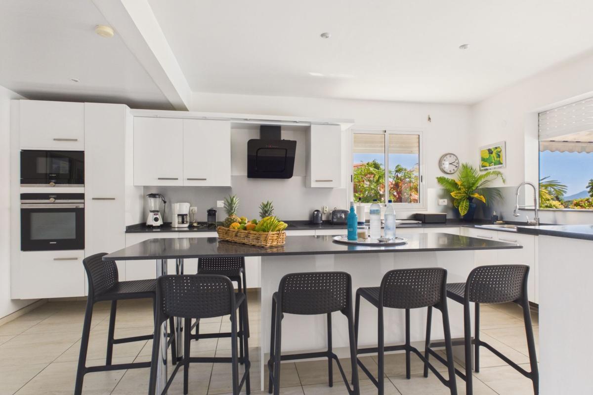 Location sainte luce 10 personnes 5 chambres -ilot cuisine